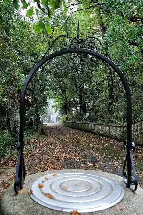 uno sguardo nella natura di villa sarghiano