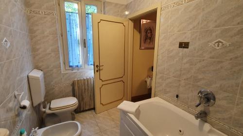 bagno_camera_vasari__20200429_183828-min